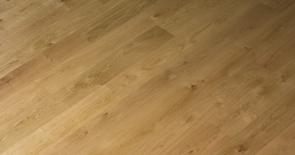 Bearfoot | LACQUERED OAK